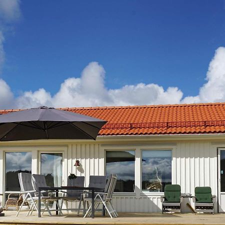 Holiday Home Grebbestad XII Eksteriør billede